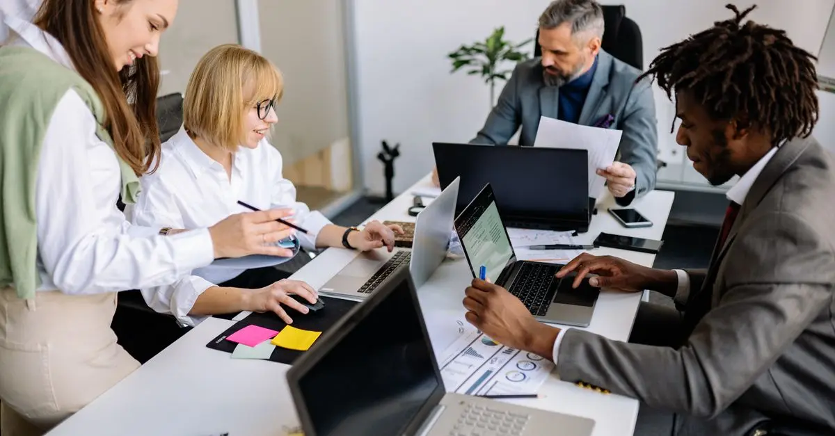Optimiser l'engagement client avec des emails personnalisés